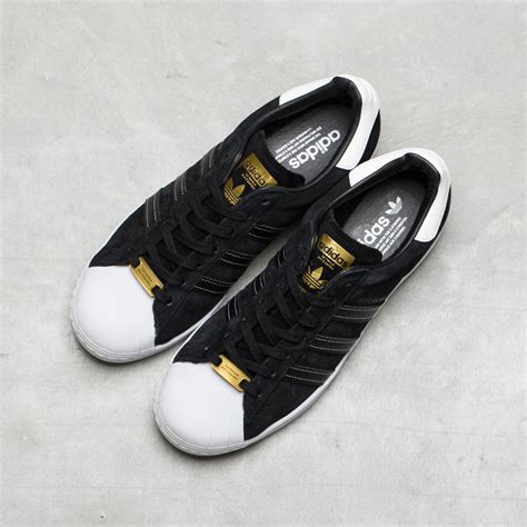 adidas originals superstar 80s metal toe w zwart met goud